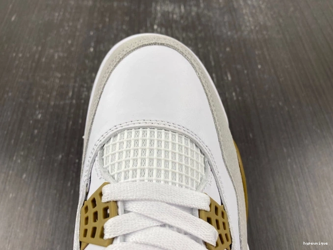 HYPE SB DR5415-120 4 Jordan Retro 0817